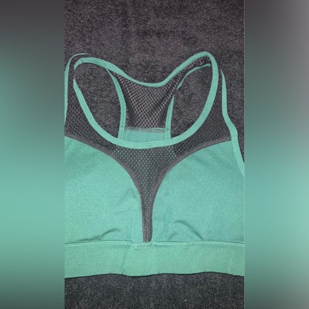 NWOT PopFit Hunter Green // Black Mesh Sports Bra Small